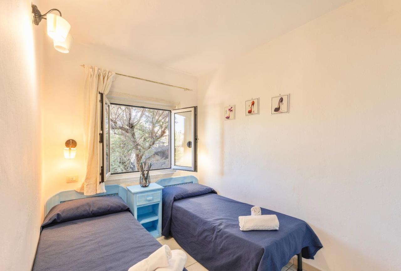 Residence A Golfo Di Marinella A 450 Mt Dal Mare Екстер'єр фото