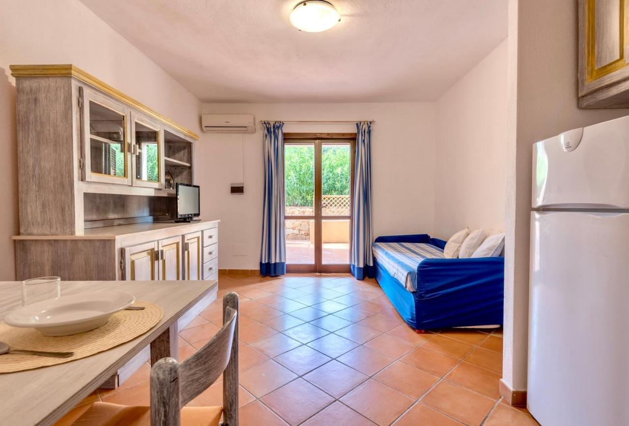 Residence A Golfo Di Marinella A 450 Mt Dal Mare Екстер'єр фото