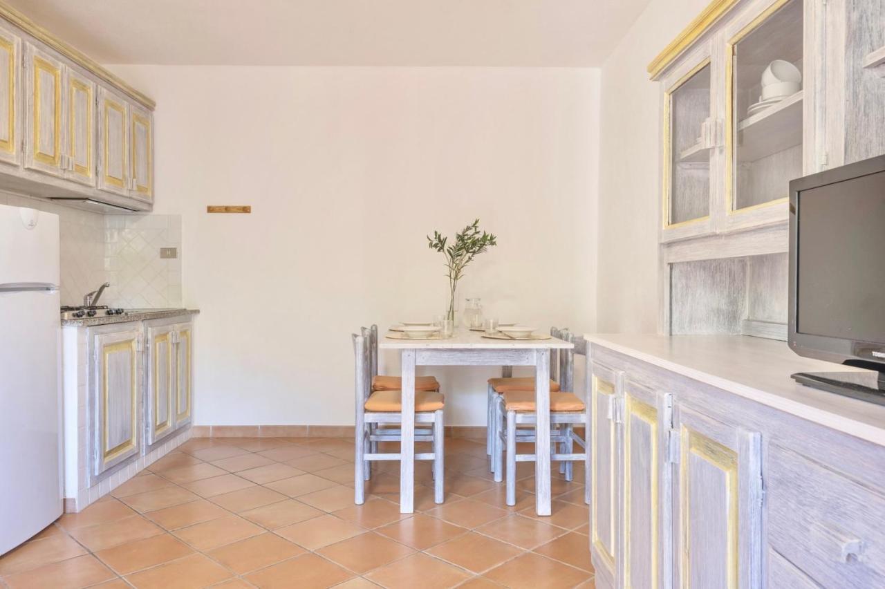 Residence A Golfo Di Marinella A 450 Mt Dal Mare Екстер'єр фото
